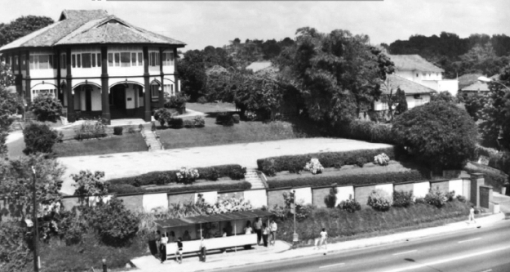 The mansion along Thomson Road in which Dr W C Cheng moved his obstetrics and gynaecology practice to from the 2nd floor of the old Cold Storage.
